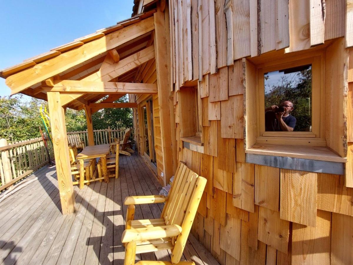 Roulottes Au Pied Du Vercors 圣·让恩·罗亚恩斯 外观 照片