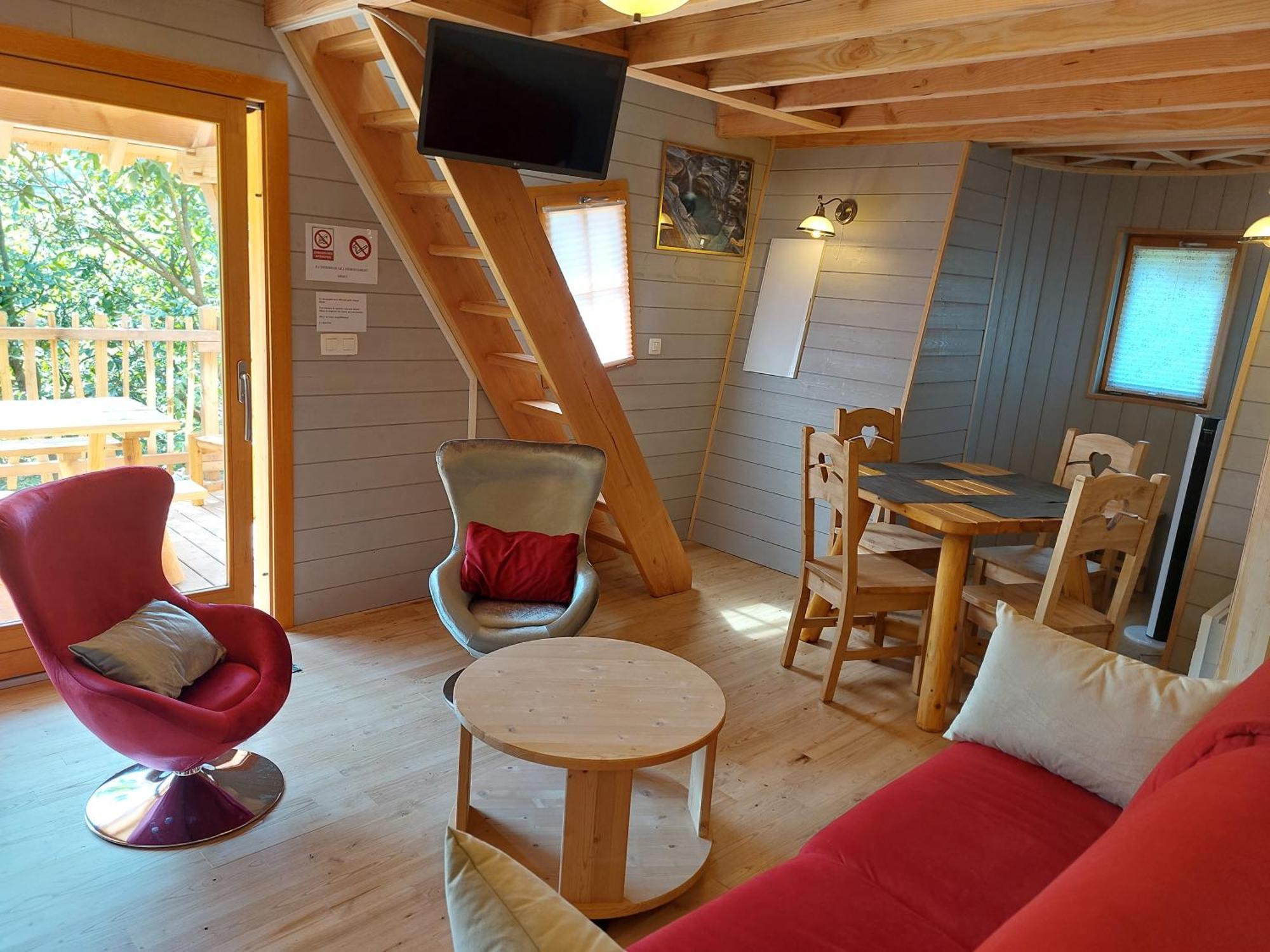 Roulottes Au Pied Du Vercors 圣·让恩·罗亚恩斯 外观 照片