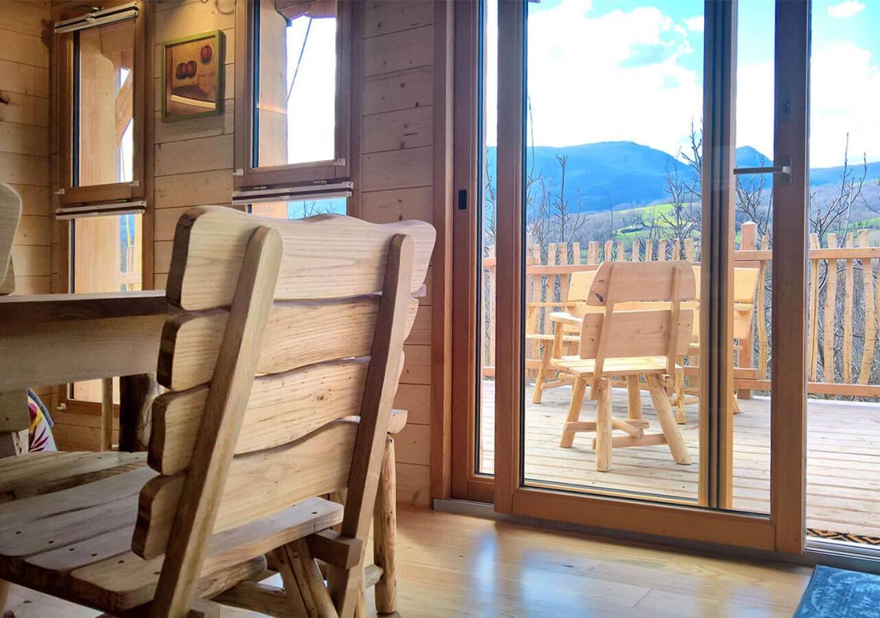 Roulottes Au Pied Du Vercors 圣·让恩·罗亚恩斯 外观 照片